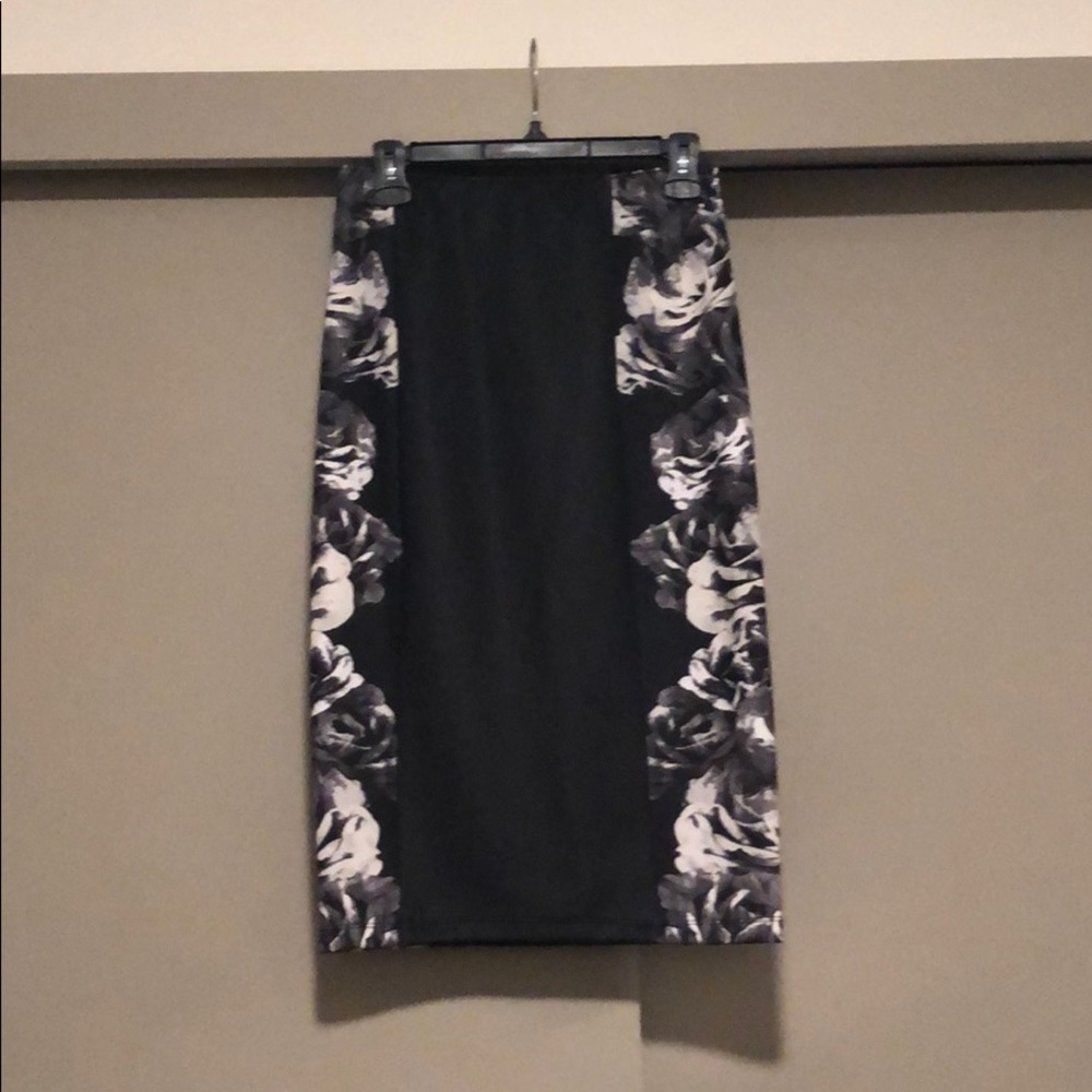 Black and white pencil skirt with rose detailing